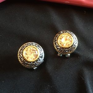 Amber stone earrings